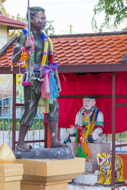 Soldier statue at fifth Khon Kaen city pillar shrine, at Ban Thum