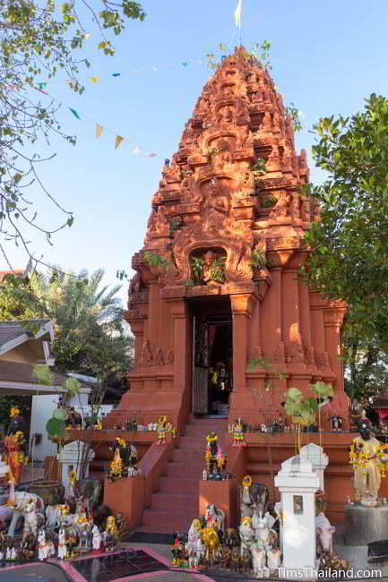 Khon Kaen's Khmer-style Mahesak Shrine