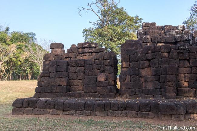 Ku Ban Daeng Khmer ruin north and central tower from behind