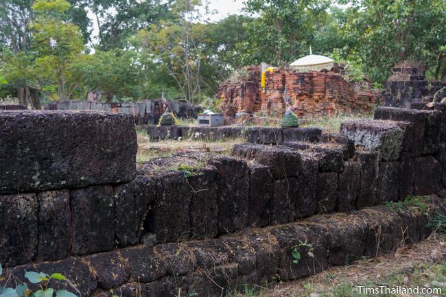 enclosure and central tower of Ku Buamat Khmer ruin