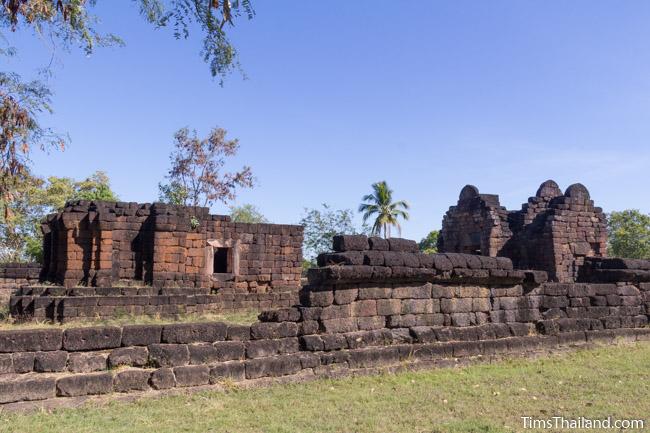 Ku Phanna Khmer ruin