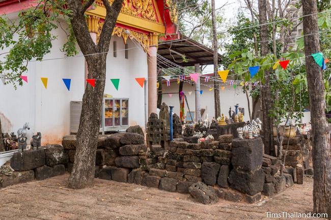 Prasat Phra Yuen khmer ruin