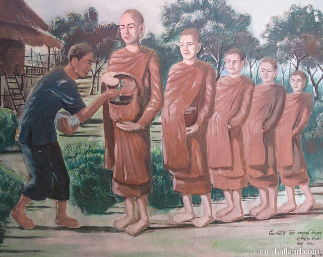 picture of monks collecting alms on Wat Pho Nontan meditation hall