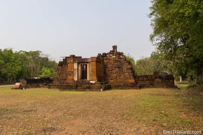 gopura of Prang Ku Ban Nong Faek Khmer ruin