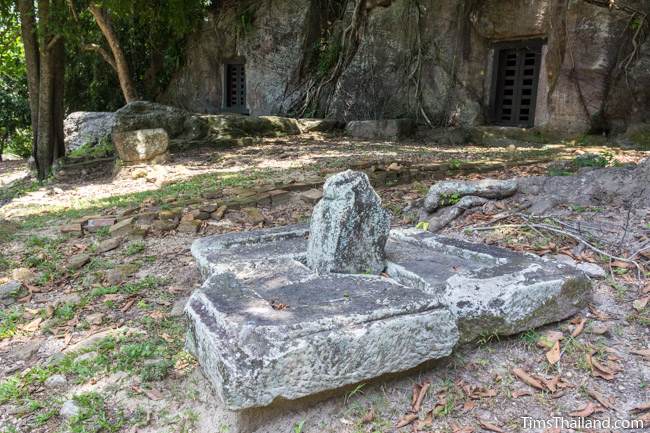 linga and yoni at Kao Kuha Caves