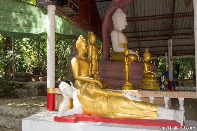 Buddha statues at Ku Kaew Chaiyaram Khmer ruin