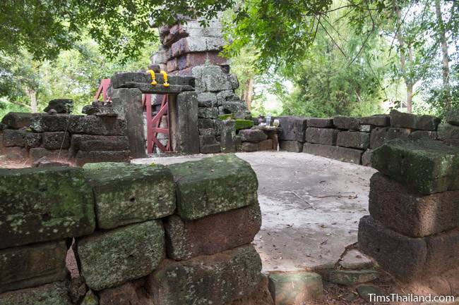 Prang Sra Pleng Khmer ruin