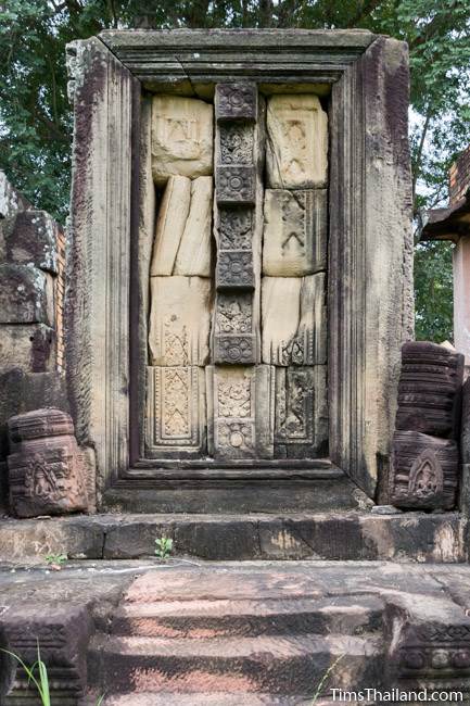 west false door at Prang Phakho Khmer ruin