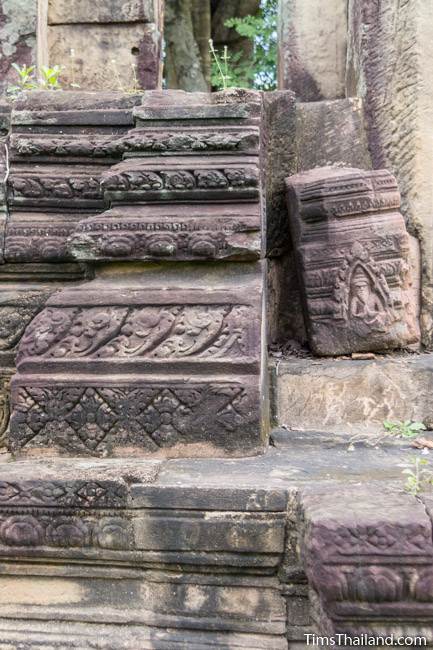 floral patterned skirting on library at Prang Phakho Khmer ruin