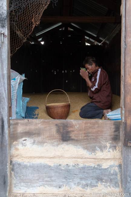 getting rice out of a silo for Boon Berk Bahn