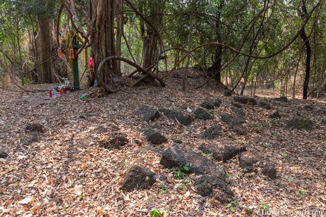 scattered laterite blocks