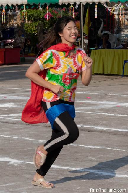 women in superman run