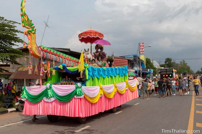 parade float in the parade