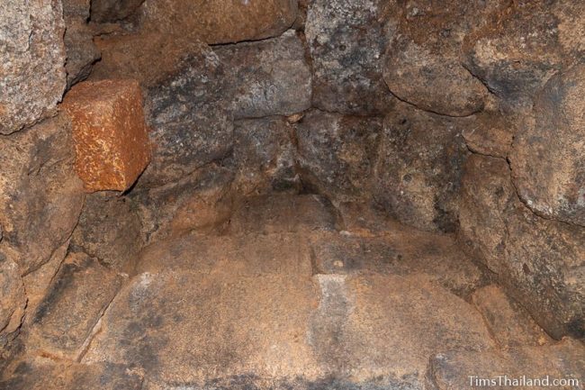 ceiling in gopura