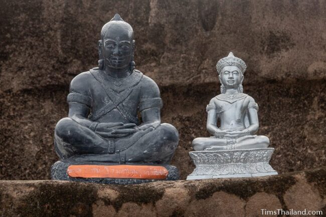 statues of King Jayavarman 7 and a Bodhisattva in main sanctuary