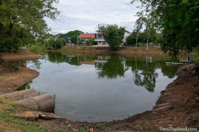 nong bon pond