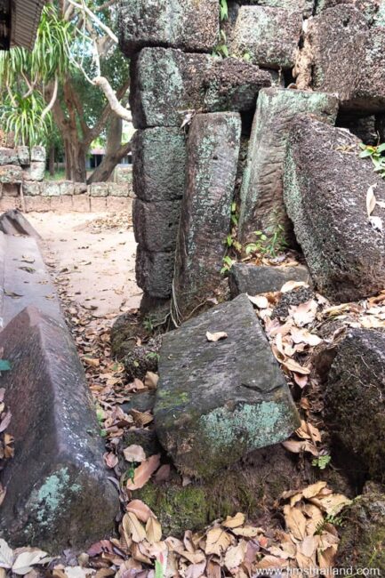 sandstone blocks