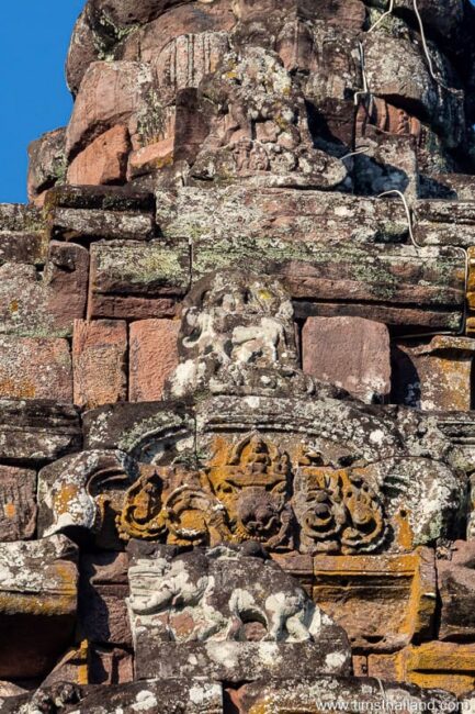 three elephant carvings on the tower