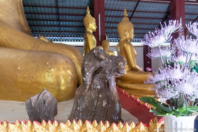 naga with Buddhas
