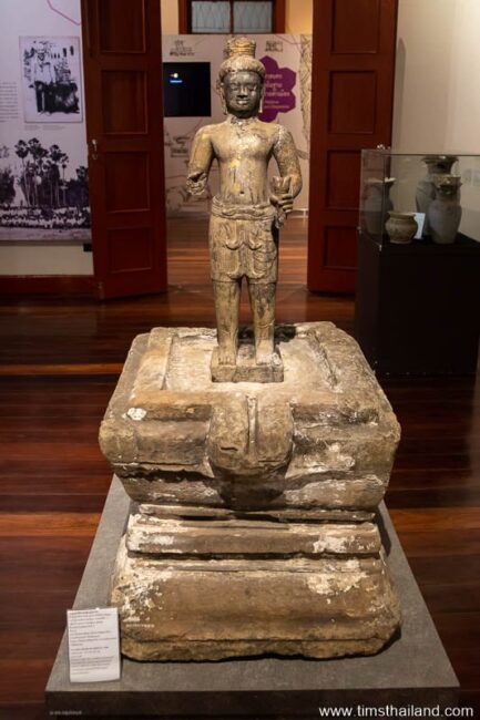 Shiva statue standing on a yoni