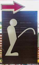 Creative Thai bathroom sign